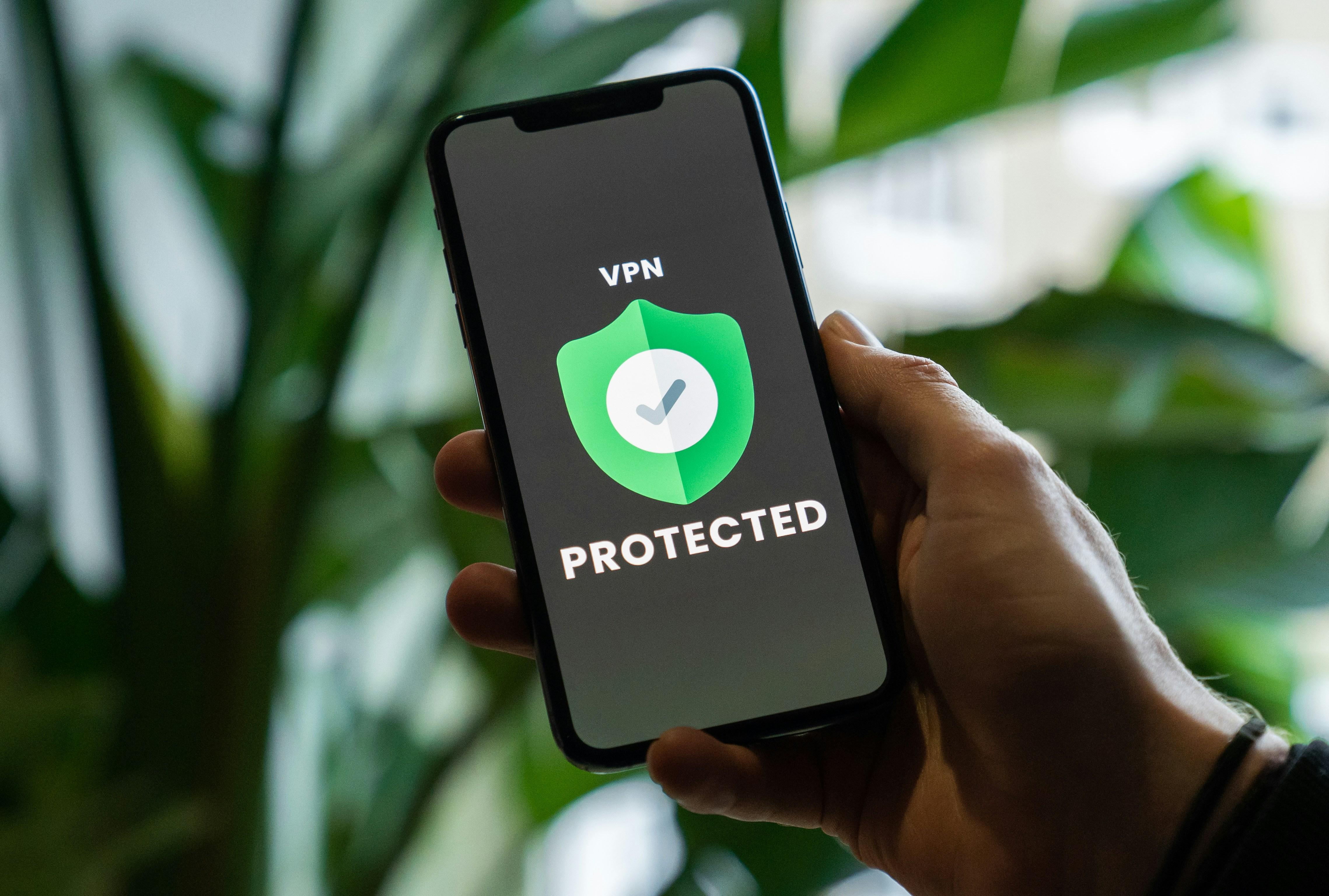 Choosing ⁢the Right ⁣VPN for Secure Connections
