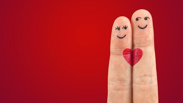 Recognizing the Red Flags of Love Bombing