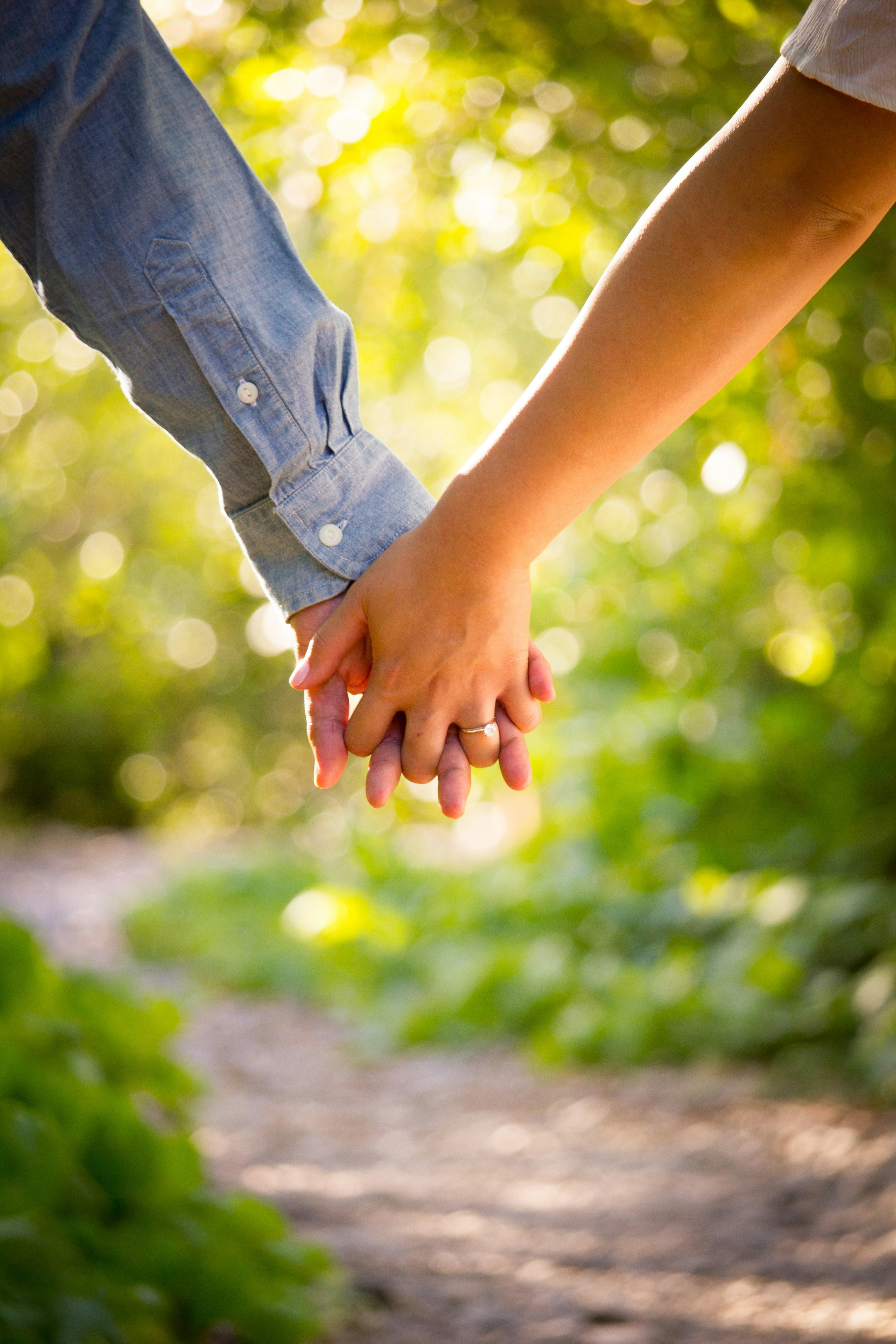 Guarding Your Personal Information in the Digital Love Arena