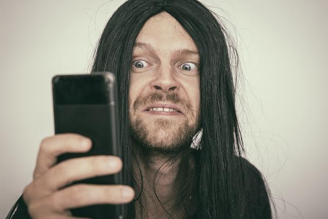 Protecting Your Personal⁢ Information and Finances